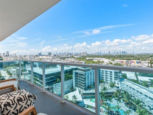 102 24th St PH-1613, Miami Beach, FL 33139