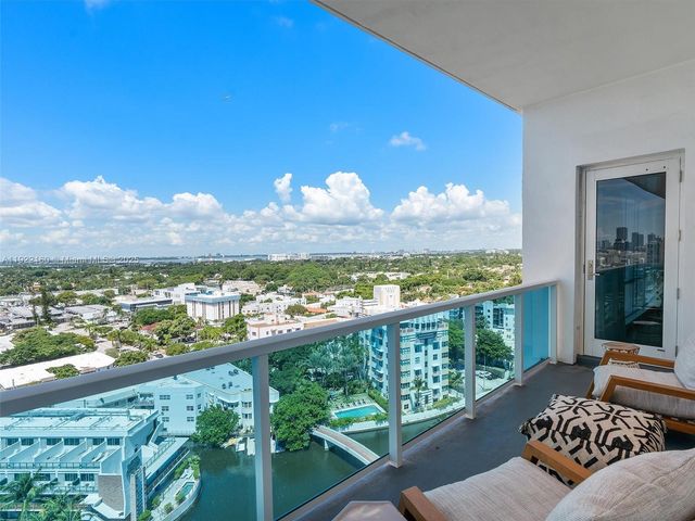 102 24th St PH-1613, Miami Beach, FL 33139