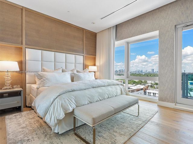 102 24th St PH-1613, Miami Beach, FL 33139