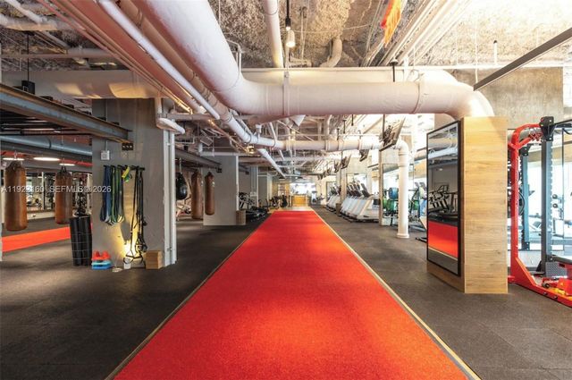 102 24th St PH-1613, Miami Beach, FL 33139