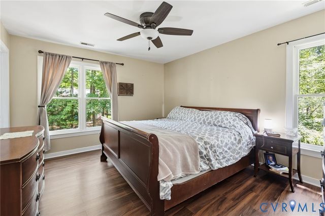 5613 Woods Walk Rd, Midlothian, VA 23112