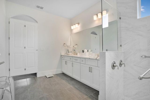 7417 SPARKLING COURT, Reunion, FL 34747