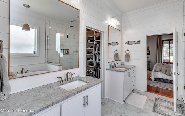 1002 Crepe Myrtle Drive, Brandon, MS 39047