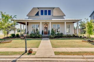 1002 Crepe Myrtle Drive, Brandon, MS 39047