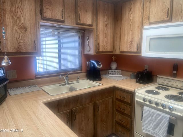 1340 W Inuit Avenue, Apache Junction, AZ 85119