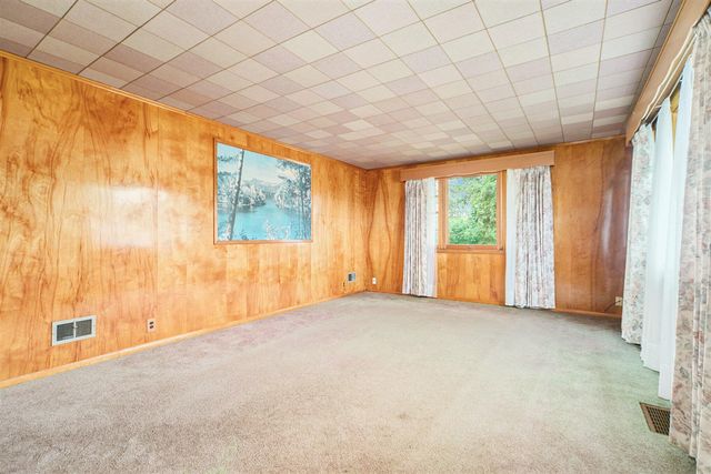 106 N Erie Street, Three Rivers, MI 49093