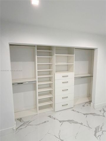 1100 W 35th Street 4, Hialeah, FL 33012