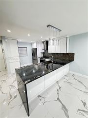 1100 W 35th Street 4, Hialeah, FL 33012