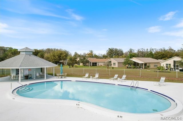 813 Pritchard Island Road, Inverness, FL 34450