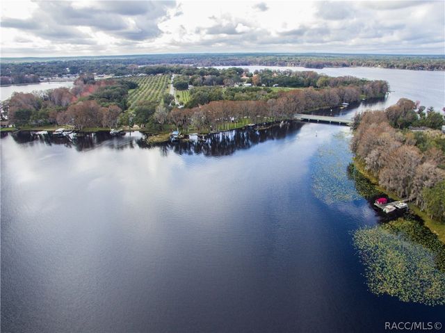 813 Pritchard Island Road, Inverness, FL 34450