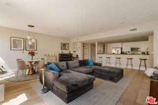 10648 Woodbridge Street 106, Toluca Lake, CA 91602