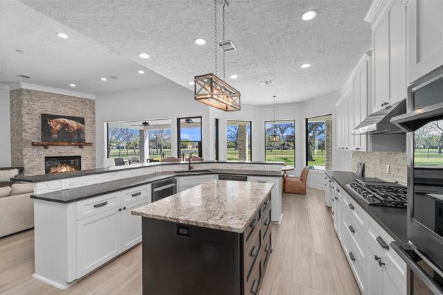 2703 Cavallo Pass, Richmond, TX 77406