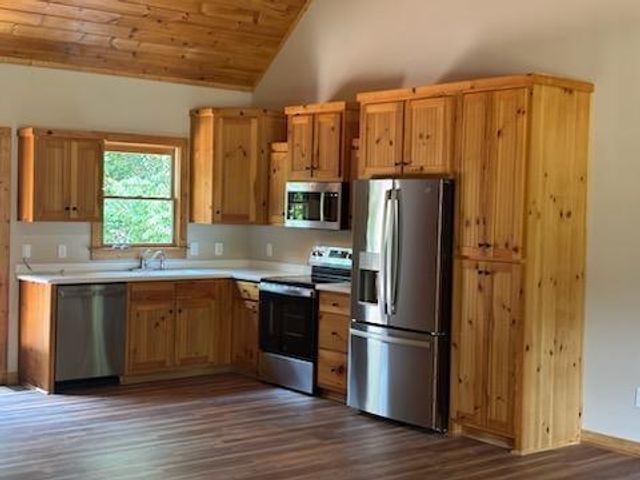 202 HANNAHS Drive, Dahlonega, GA 30533