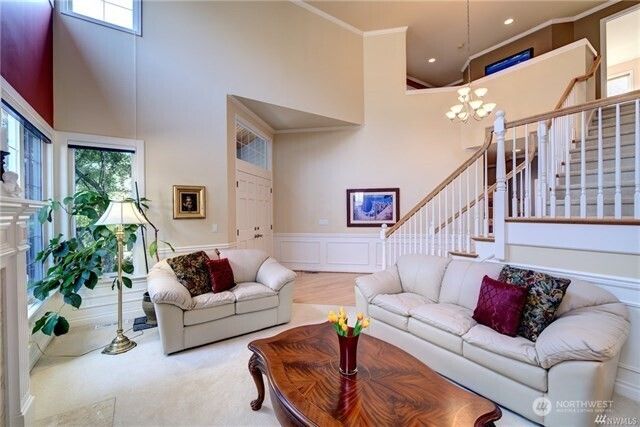 921 274th Way SE, Sammamish, WA 98075