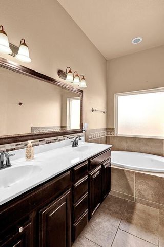 5413 ROBERTO AVALOS Court, El Paso, TX 79934