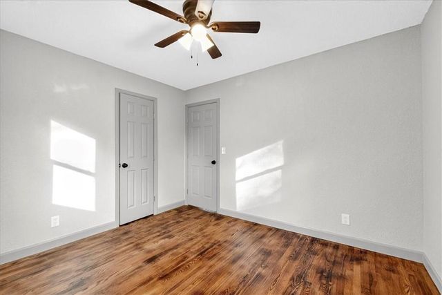 403 NE Howard Avenue, Lee's Summit, MO 64063