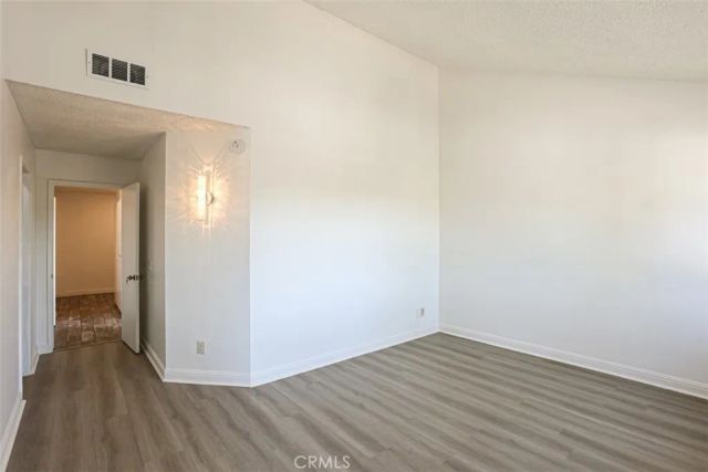 411 Bryson Springs 51, Costa Mesa, CA 92627