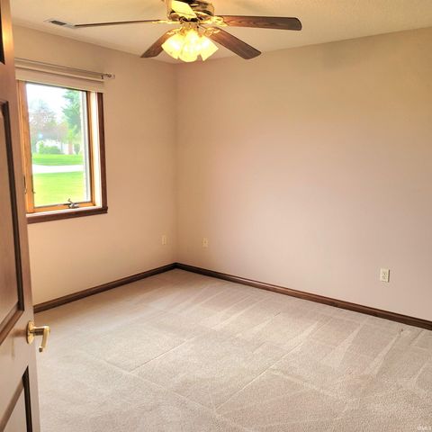 204 Steeplechase Drive, Auburn, IN 46706
