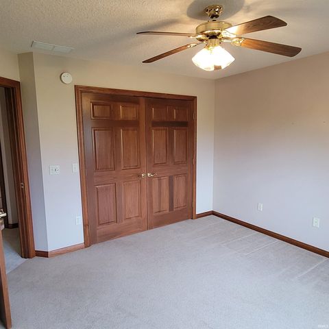 204 Steeplechase Drive, Auburn, IN 46706