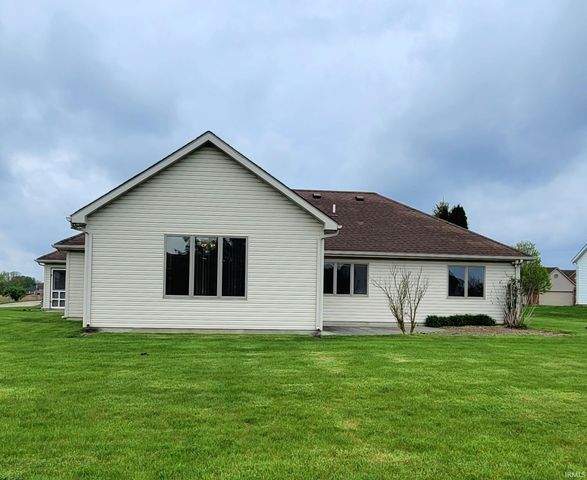 204 Steeplechase Drive, Auburn, IN 46706