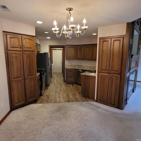 204 Steeplechase Drive, Auburn, IN 46706