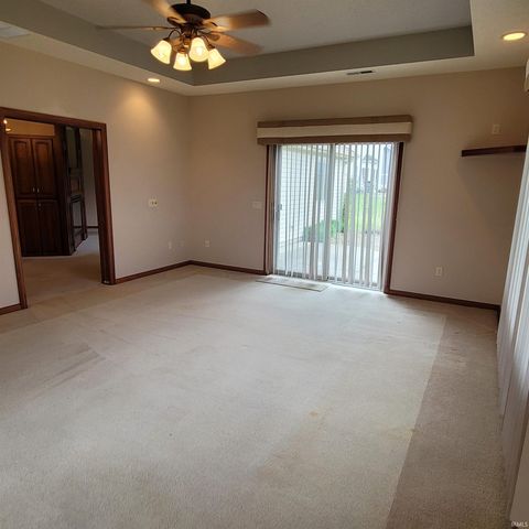 204 Steeplechase Drive, Auburn, IN 46706