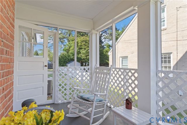 2116 Maplewood Rd, Henrico, VA 23228