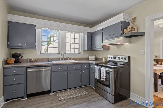 2116 Maplewood Rd, Henrico, VA 23228
