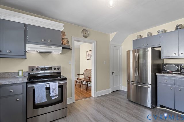 2116 Maplewood Rd, Henrico, VA 23228