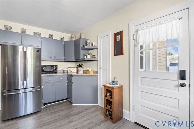 2116 Maplewood Rd, Henrico, VA 23228