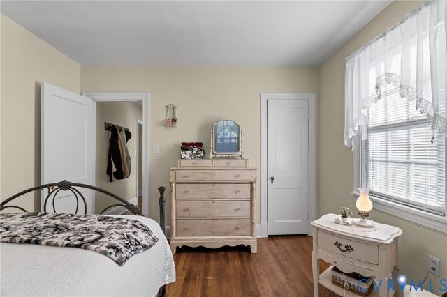 2116 Maplewood Rd, Henrico, VA 23228