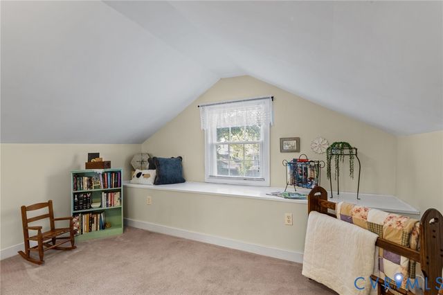 2116 Maplewood Rd, Henrico, VA 23228