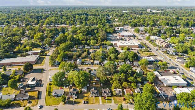 2116 Maplewood Rd, Henrico, VA 23228
