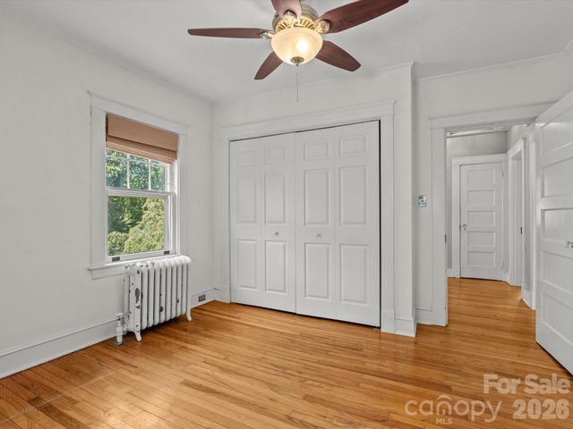 15 Sylvan Avenue, Asheville, NC 28801