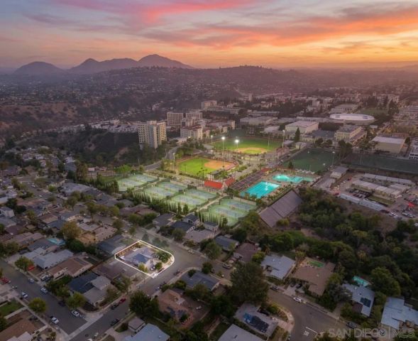5270-72 Manhasset Dr, San Diego, CA 92115
