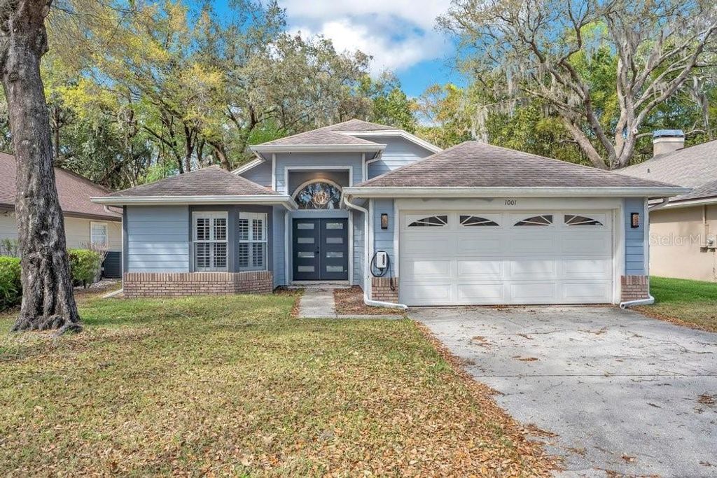 Image 1 of property listing at 1001 PIEDMONT OAKS DRIVE, Apopka, FL 32703