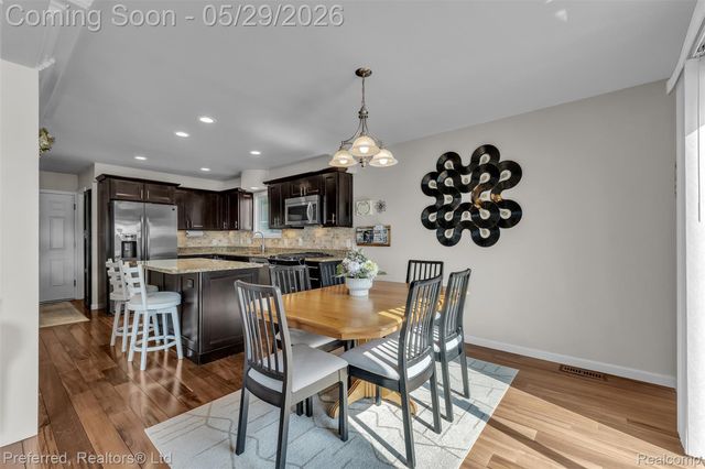 3812 Maiden Street, Waterford Charter Township, MI 48329