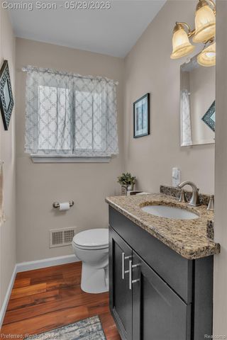 3812 Maiden Street, Waterford Charter Township, MI 48329