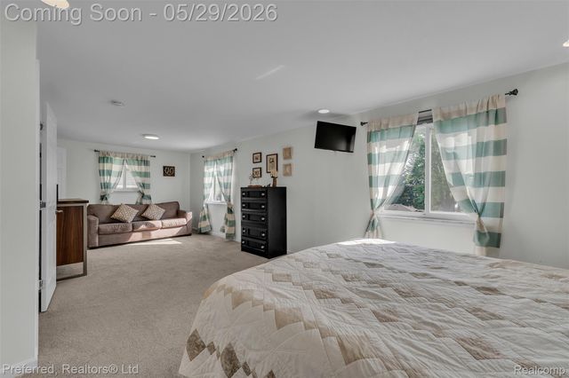 3812 Maiden Street, Waterford Charter Township, MI 48329