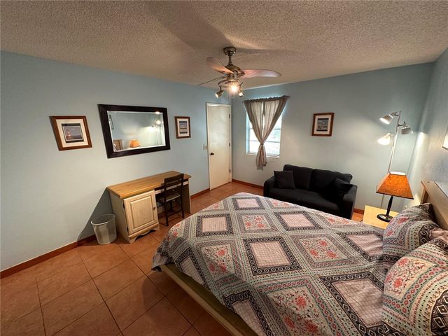 3840 59TH AVENUE W 3840, Bradenton, FL 34210