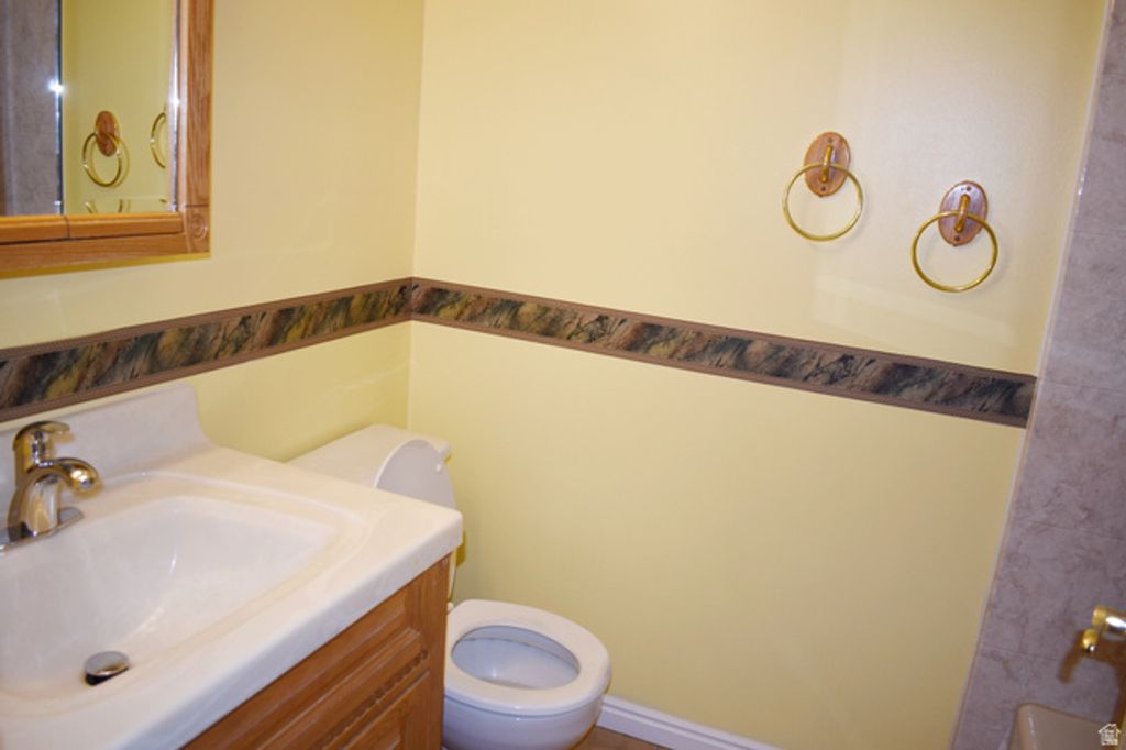 Image 12 of property listing at 5316 S 2150 W, Taylorsville, UT 84129