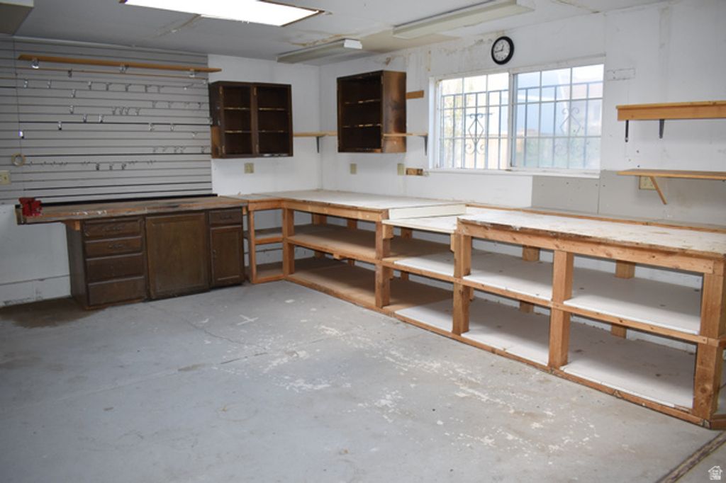 Image 22 of property listing at 5316 S 2150 W, Taylorsville, UT 84129