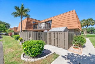1426 SW 110th Way, Davie, FL 33324