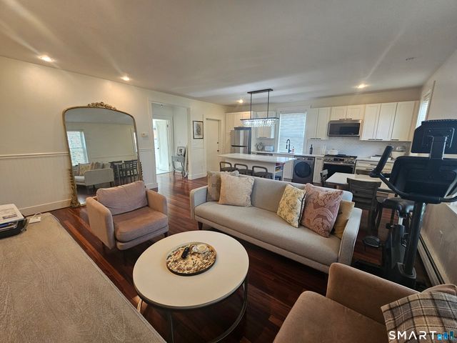337 Alden Avenue 8, New Haven, CT 06515