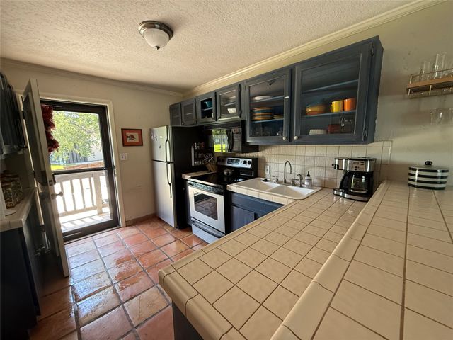 1655 Cedar Crest Loop A8, Graford, TX 76449