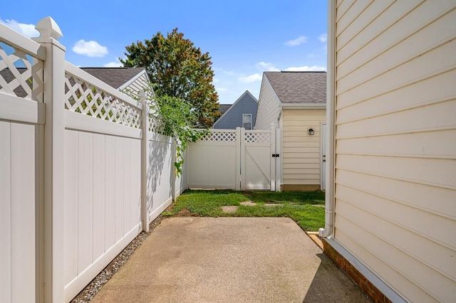 7333 Althorp Way, Nashville, TN 37211