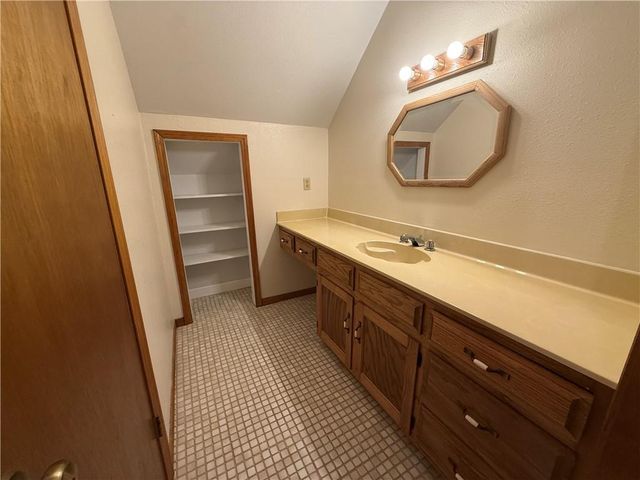 4198 Chisha Drive, Saraland, AL 36571