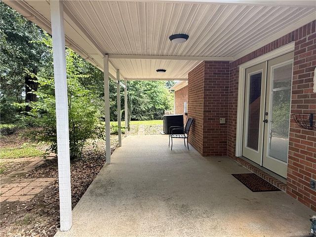 4198 Chisha Drive, Saraland, AL 36571