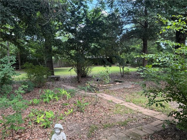 4198 Chisha Drive, Saraland, AL 36571