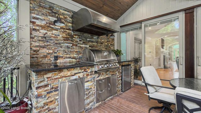 6209 Walnut Ridge Trail, Prospect, KY 40059